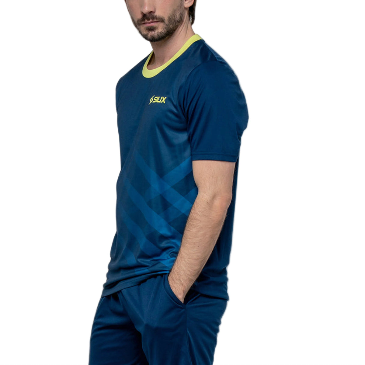 Siux Wave 26 Padel T-shirt, left three-quarter view on model with chest logo
