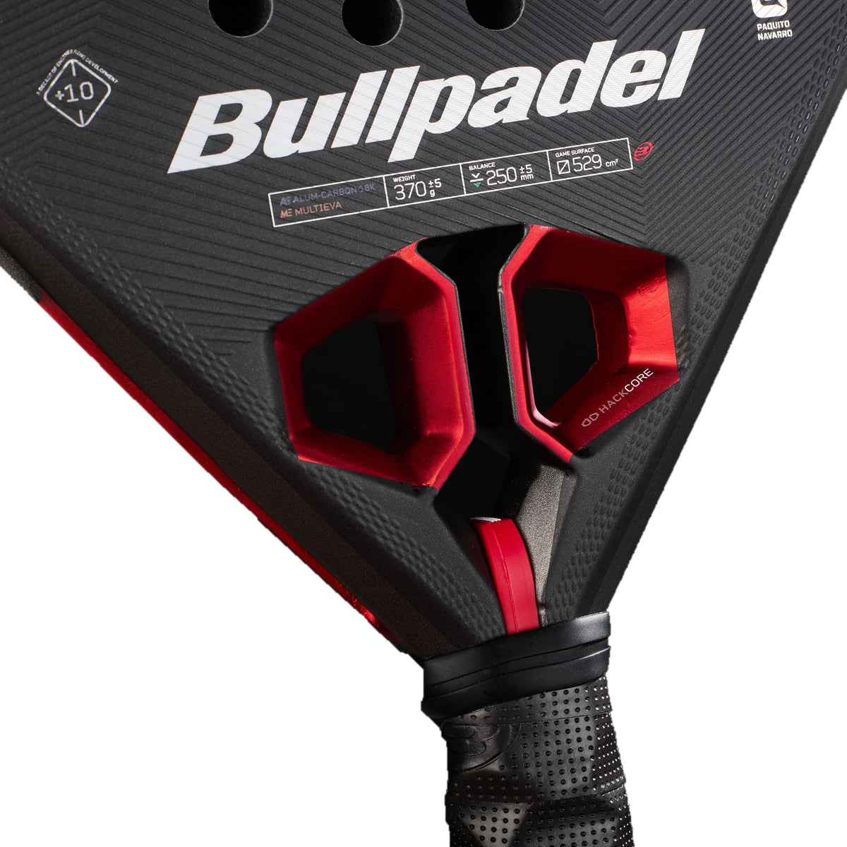 Bullpadel Hack 05 Hybrid 2027 Padel racket, heart bridge detail
