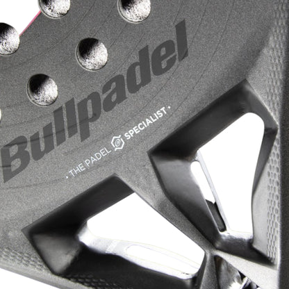 Bullpadel Hack 04 Hybrid 26 Padel Racket - Heart