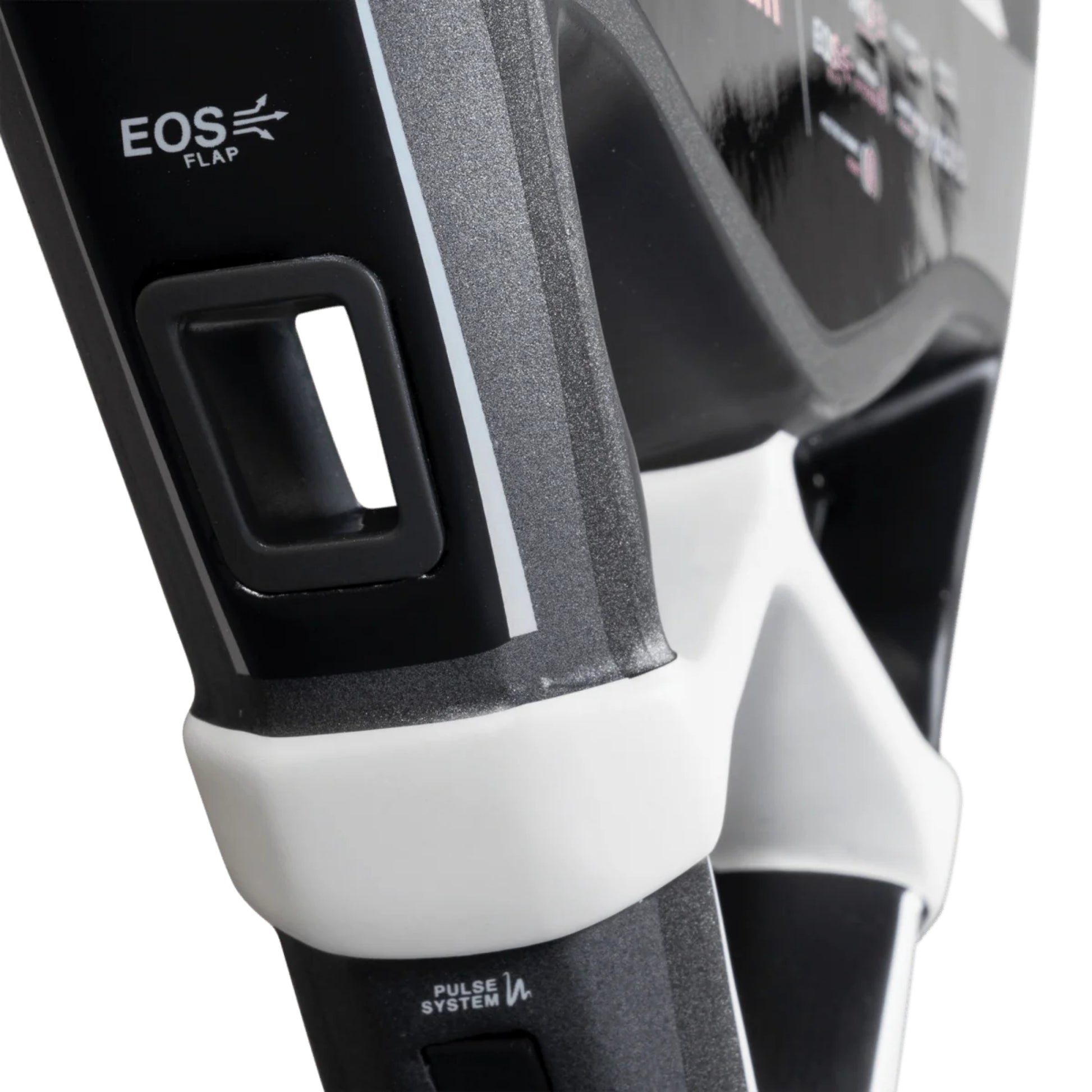 NOX Quantum 12K Carbon - EOS