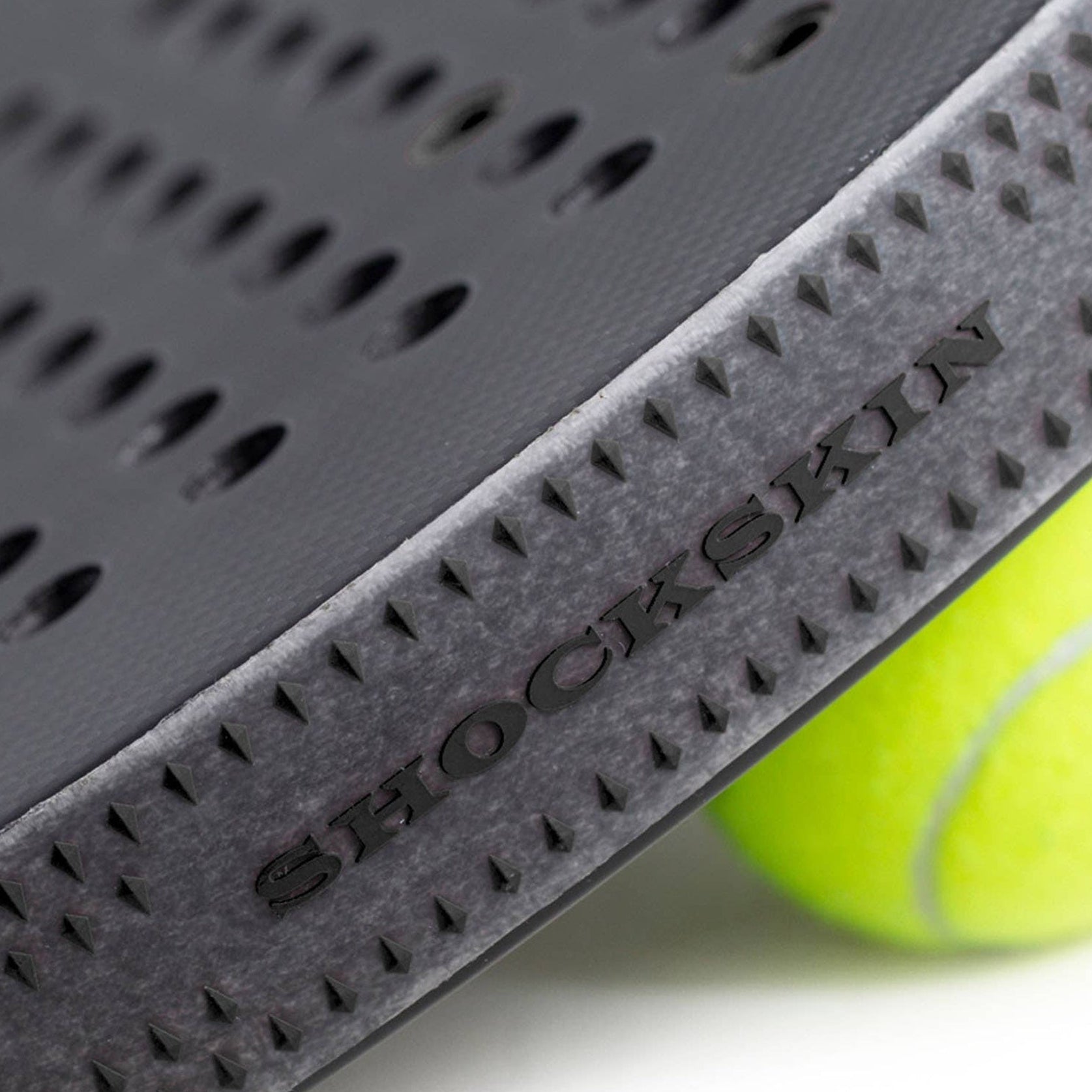 Shockout Shockskin Protector Transparent/Black - Applied edge detail