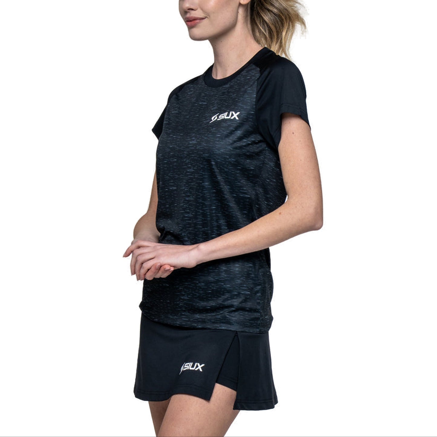 Siux Club 26 Women's Padel T-Shirt - Black - Front Three-Quarter